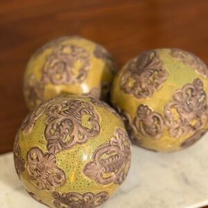 VTG Set of 3 Decorative Ceramic Spheres with Intricate Patterns